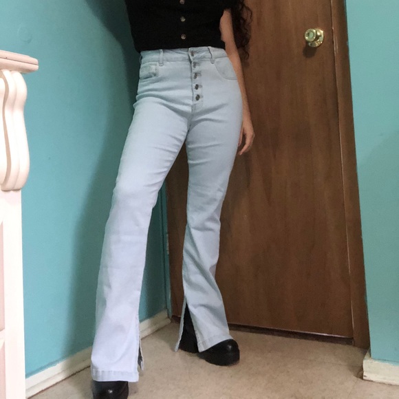 Light blue high rise flare jeans 💙 - Picture 3 of 5